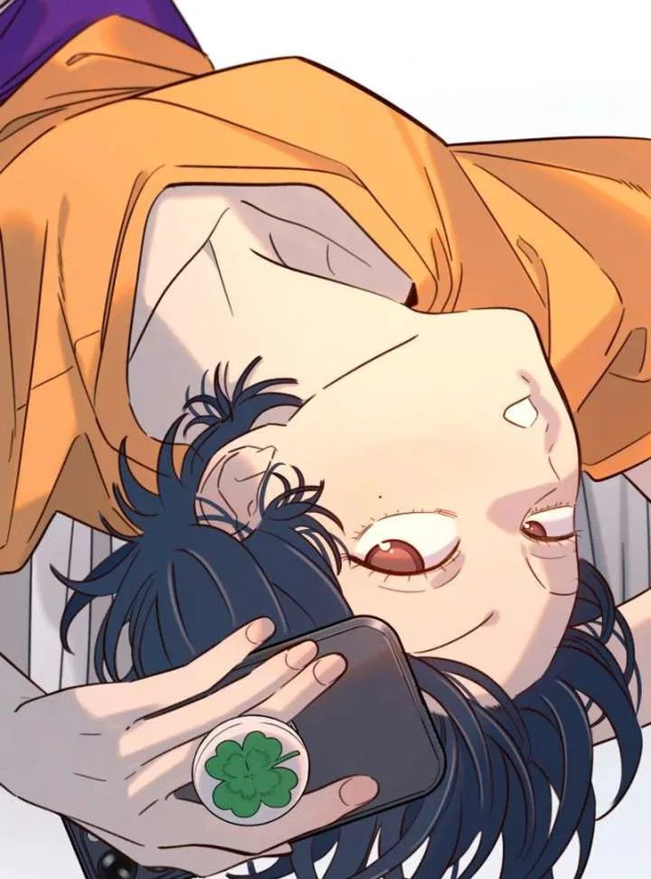 Everyone Loves Her Chapter 30 page 17