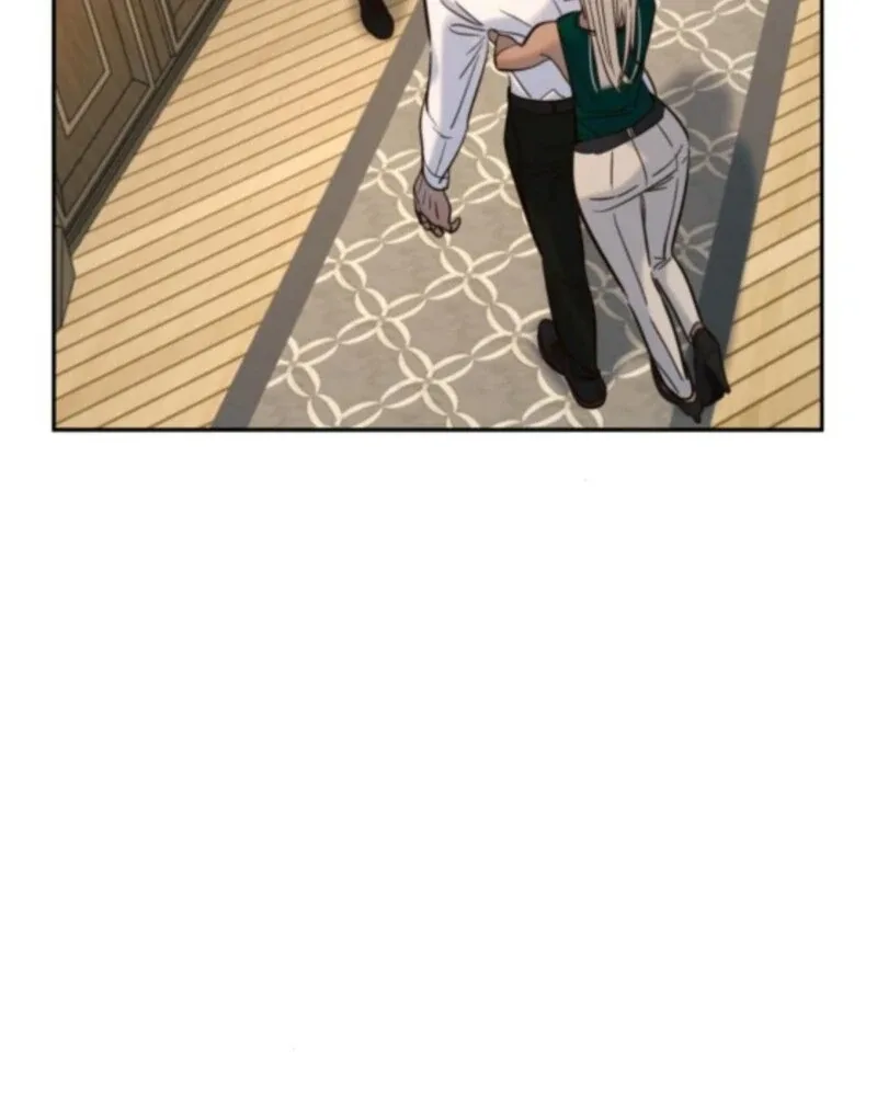 Everyone Loves Her Chapter 38 page 70